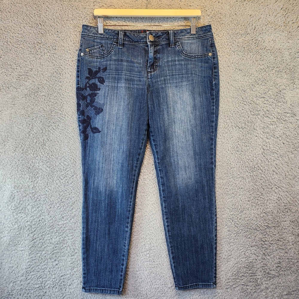 ELLE Jeans Womens 14 (Fits 34x27) Embroidered Floral Cottagecore Casual As-Is
